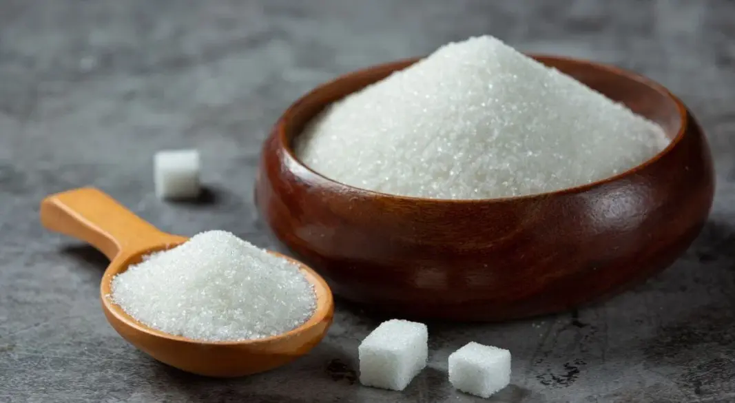 भारत में चीनी की रिकॉर्ड कीमतों के बीच duty-free sugar import पर विचार करती सरकार