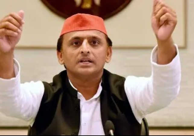 Akhilesh yadav attacks cm yogi adityanath